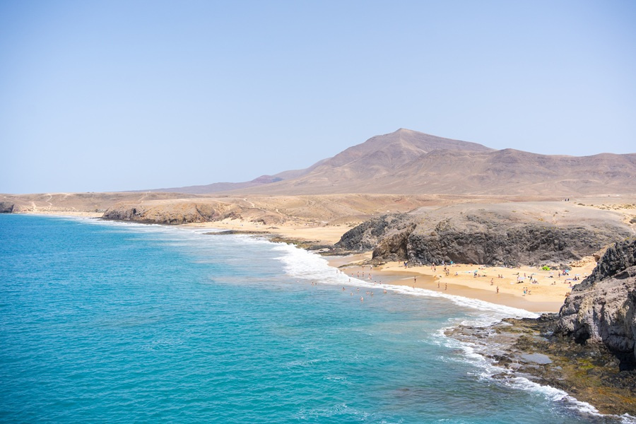 playa-blanca-mini-catamaran-cruise-lanzarote2_l
