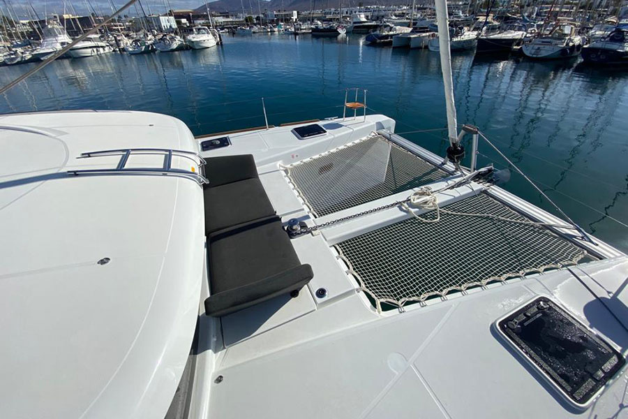 papagayo-beach-lanzarote-private-catamaran_4_l